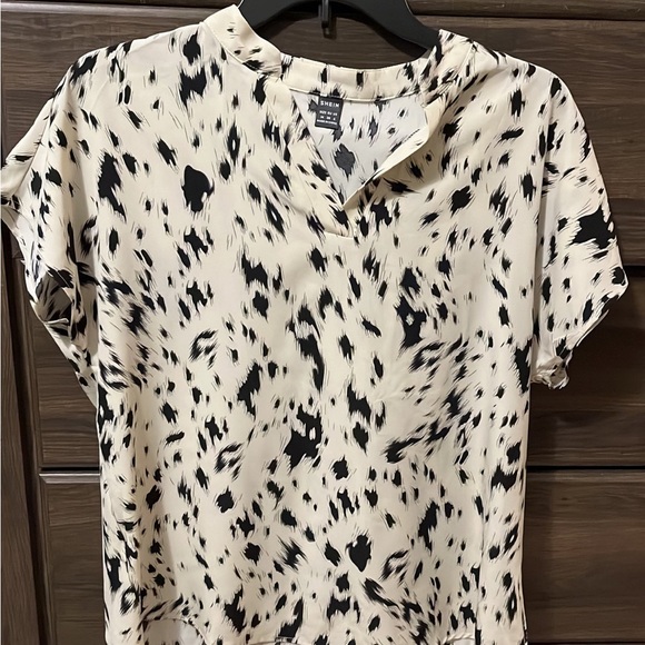 Small/medium shirt bundle - Picture 2 of 4